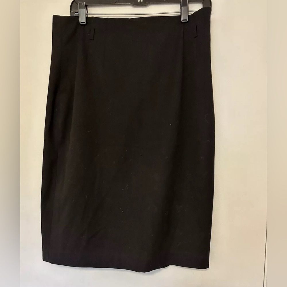 Express 2 piece suit, Black Jacket size 8, Skirt Size 12 - Picture 5 of 8